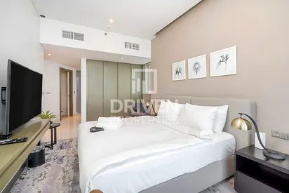 Fully Furnished | Prime Location | High Floor