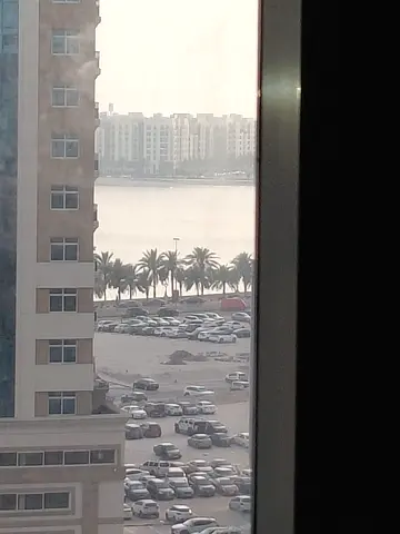 شقة غرفتين وصالة للإيجار في المجاز 3 تكييف مركزي ببلكونة
