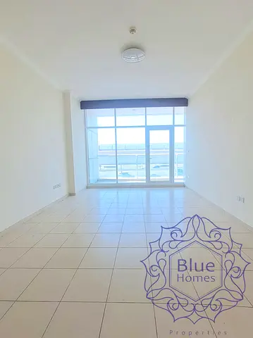 Spacious 2Bhk| walking distance to Metro