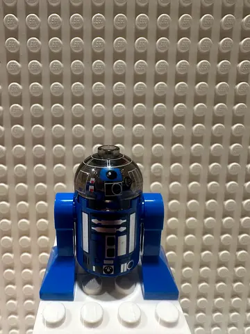 Lego Star Wars Astromech Droid, R3-M3 minifigure