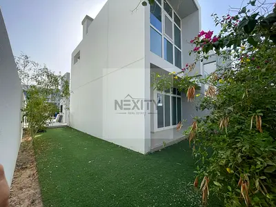 HUGE CORNER PLOT | 3BR TOWNHOUSE | VACANT SOON