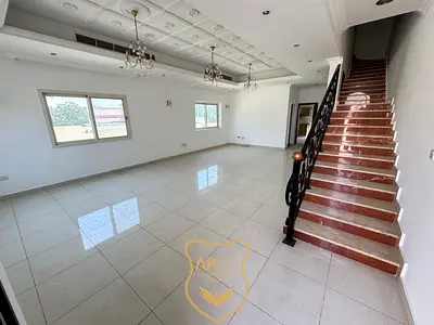 Well-Maintained 3 Bedroom Villa | Maid Room | Easy Main Road Access