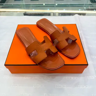 Hermes Authentic Burnt Orange Leather Oran  Womens Sandals (39.5) - Preowned