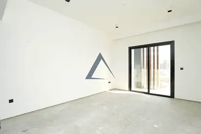 Modern Apartment | Ready to Move | Prime Location