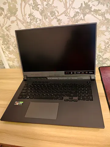 Asus laptop rog strix g17