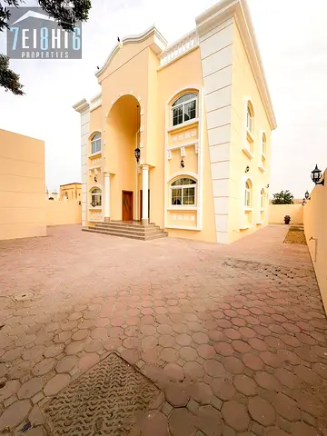 Vastu compliant || Spacious || Easy access || 5 Bedroom villa available for rent in Al Quoz 1