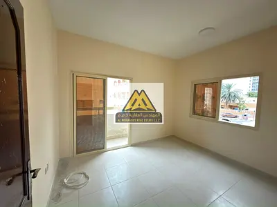 فرصة مميزة لاستئجار شقة غرفتين وصالة بأقل الأسعار في منطقة النعيمية 2 بعجمان، تقع في موقع حيوي قريب من جميع الخدمات
