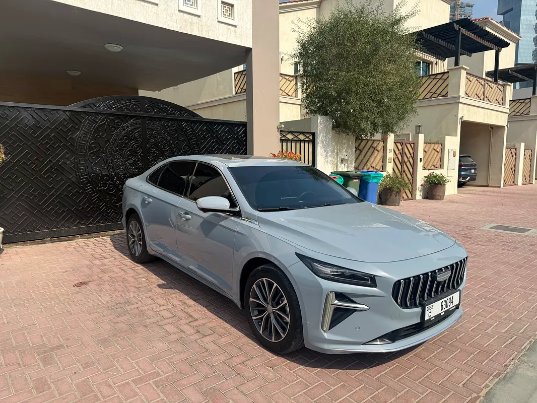 Geely Preface 2026 — photo 1 of 13