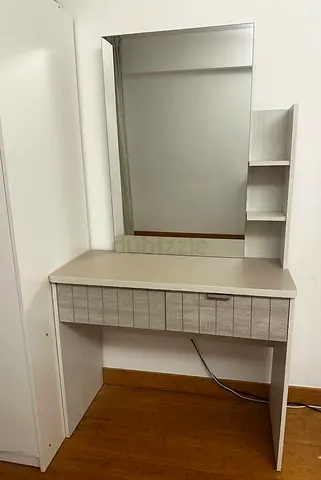 Light wood dressing table / vanity with mirror and side shelves