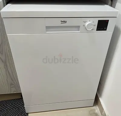 Urgent Sale - Beko Dish Washer Good Condition Pick Up Khalidiyah