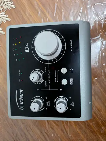 AUDINET ID4 USB INTERFACE