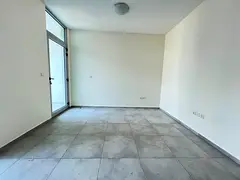 HOT OFFER STUDIO APARTMENT WITH 1 BATHROOM GYM POOL PARKING FREE ON PRIME LOCATION CONTACT US NOW