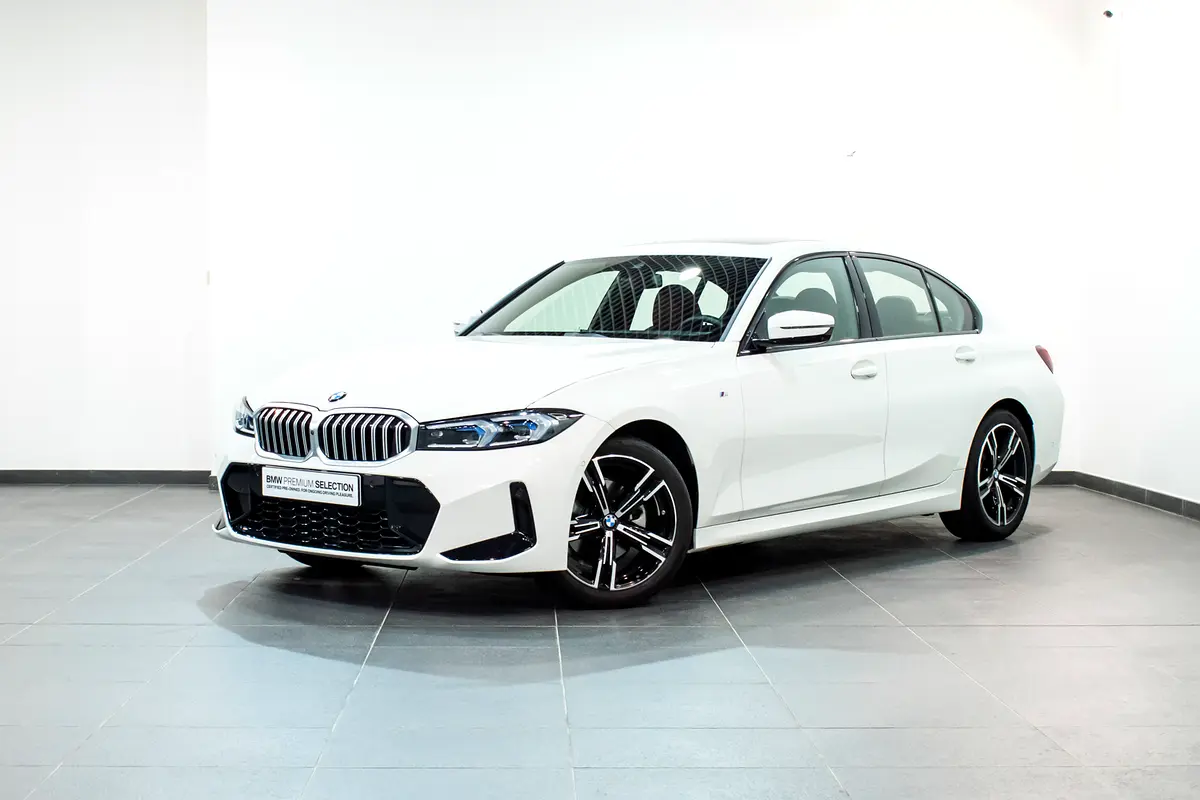 BMW 3-Series 2025 — photo 1 of 14