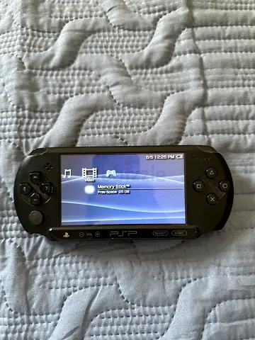 Sony PSP (PlayStation Portable) - Good Working Condition (Charger included)