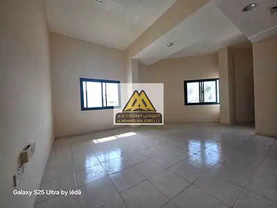 At an excellent price, suitable for everyone, with free maintenance, in the largest spaces, excellent location, family building only.