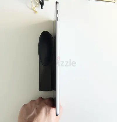 iPad 6th Gen (32GB) + Apple Pencil | Excellent Condition