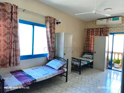EXECUTIVE LADIES BED SPACE ( bills included)