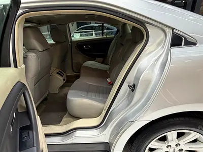 2012 FORD TAURUS 照片 6