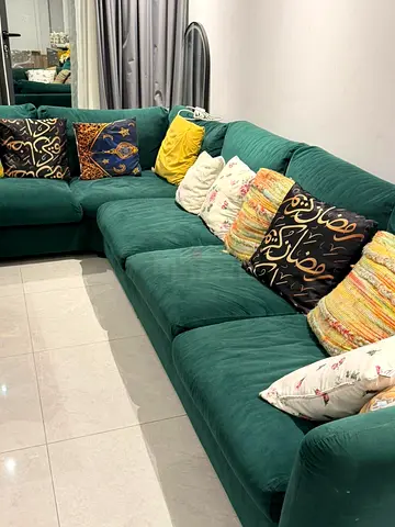 Large Green L-Shaped Fabric Sofa — very Good Condition