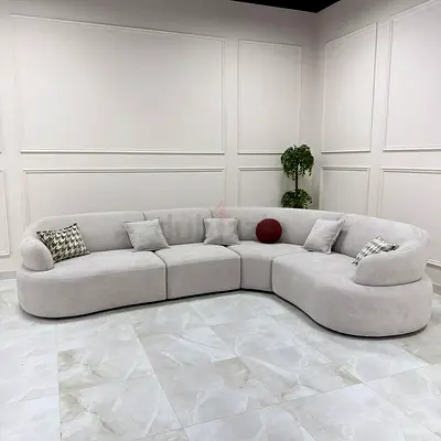Curved White Modular Sectional Sofa (Excellent Condition)