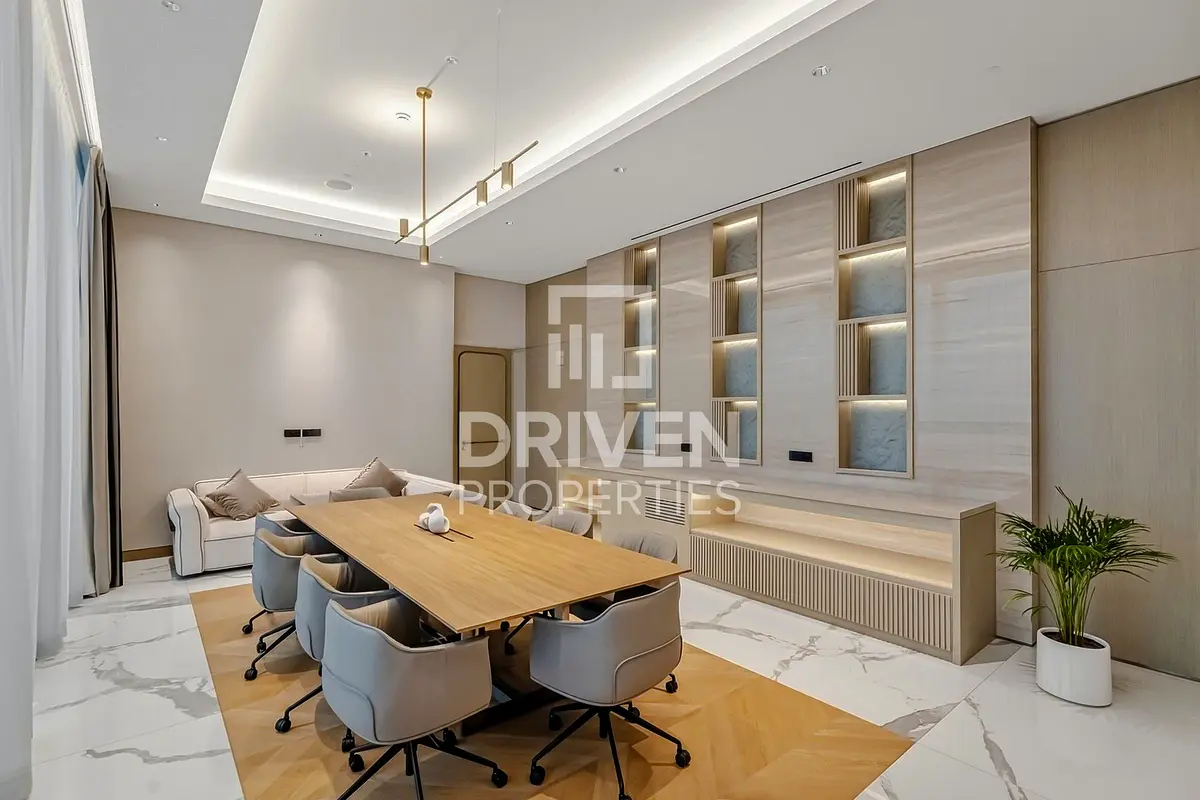 gallery-tour