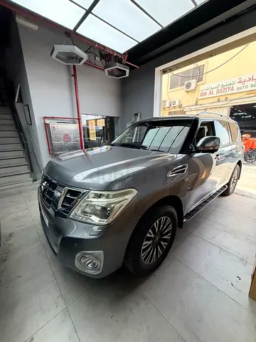 Nissan Patrol SE platinum 2016