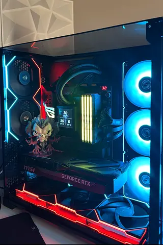HIGH END GAMING PC - RTX 5080 MSI