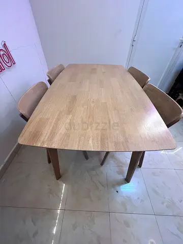 6 Seater Dining Table — Light Oak Finish