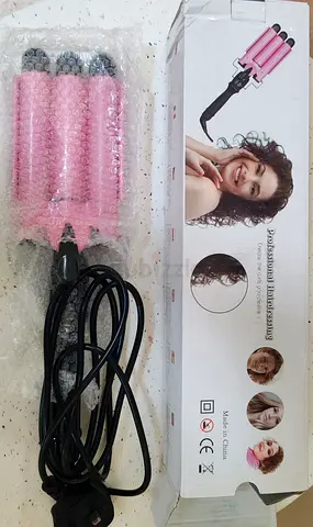 Triple Barrel Hair Waver / Curling Iron - Pink (Used)