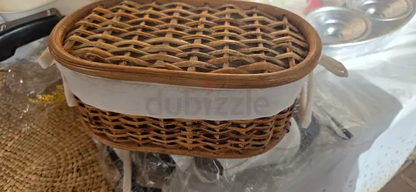Woven Picnic/Bread Basket with Lid - Good Condition- 35 only