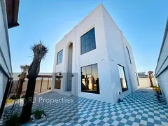 LUXURY VERY SPACIOUS 5BHK VILLA FOR SALE ALL MASTER BEDROOM MADEROOM PARKING JUST 3.25M