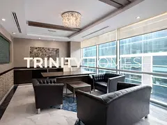 Spacious Vacant Office| Prime Location| 4 Parking
