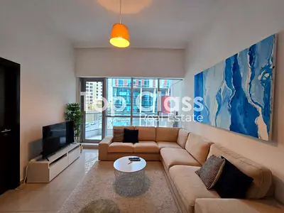 Marina Living | 1BR + 2 Baths | Prime Location