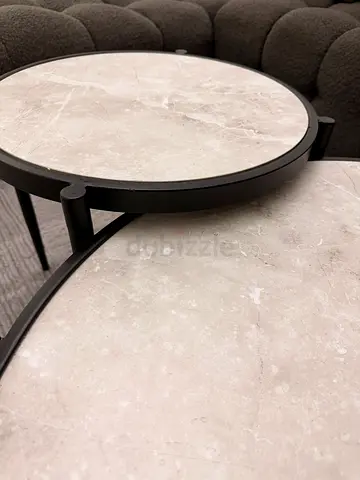Set of 2 Round Marble-Top Nesting Coffee Tables with Black Metal Frame