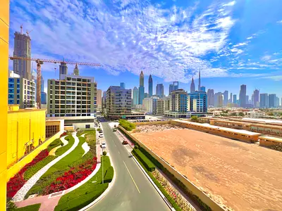 Exclusive Deal | Book Now | Walking to Metro | Trending Unit