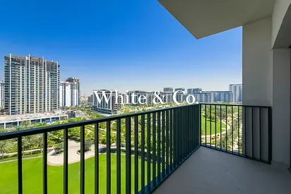 Middle Floor | Amazing View | Spacious