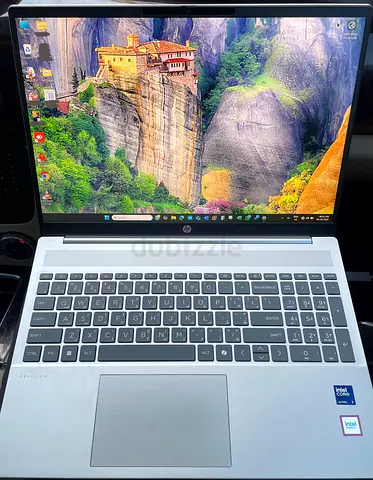 HP Ultra 7 laptop 16 inch