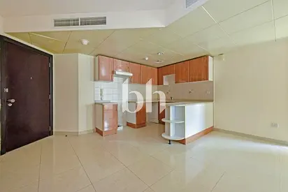 Unfurnished | Open plan kitchen | Good Location