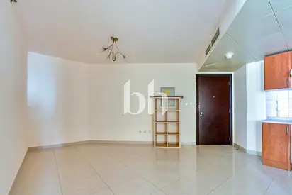 Unfurnished | Open plan kitchen | Good Location