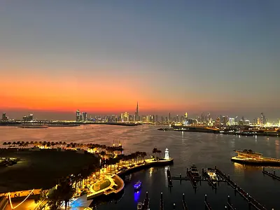 STUNNING VIEW OF DUBAI CREEK & BURJ KHALIFA 3-BHK