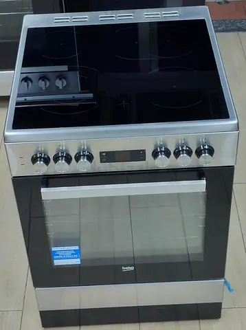Beko New model Electric Ceramic Cooker with Oven 60x60cm - Good Condition