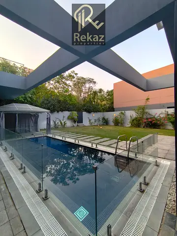 DEAL OF THE DAY_PRIM UNIT_PRIVT POOL_FULL PRIVCY!!