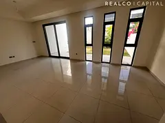 R2MB MIDDLE UNIT MOST DEMANDING LAYOUT FOR RENT