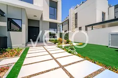 Single Row Villa | Landscaped | Upper Lounge
