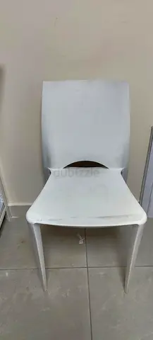 4 white chairs