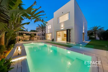 Upgraded and Extended with Amazing Garden