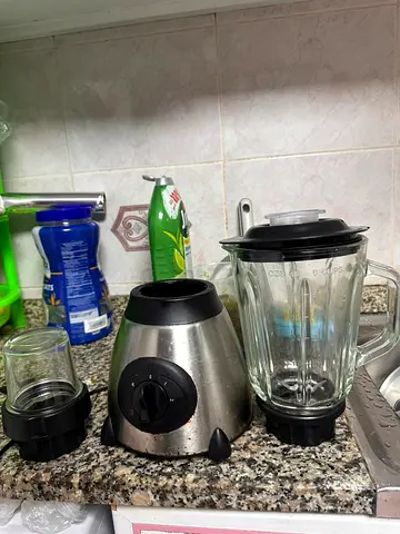 Blender for Sale – Good Condition 20aed