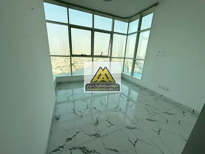 شقة غرفتين وصالة للإيجار في أبراج الواحة – إطلالة بحرية كاملة