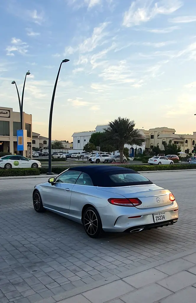 Mercedes-Benz C-Class 2019 — photo 1 of 20
