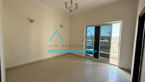 Spacious 2 Bedroom | The Zen Dubai Marina | Balcony & City Views